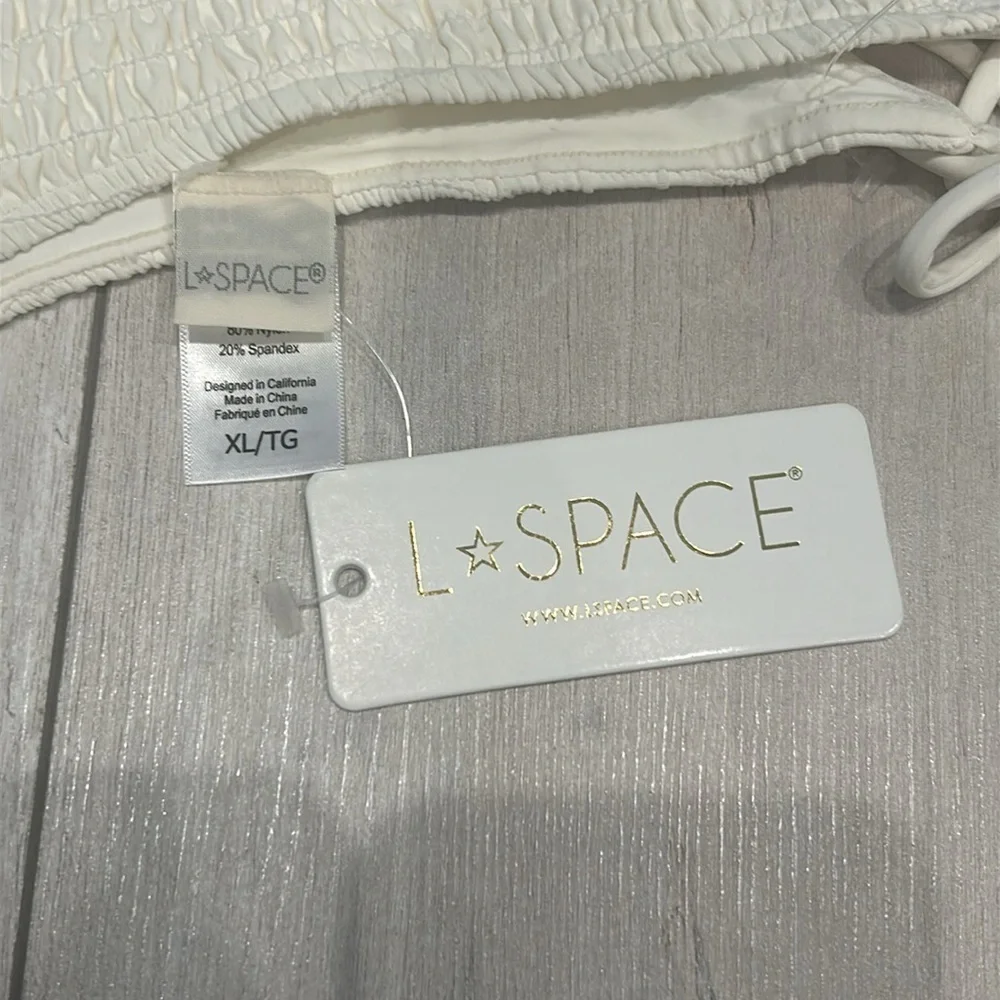 L-Space cream textured bikini swim bottoms size XL